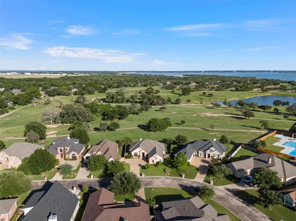 41 N Shore Cir, Waco, TX 76708