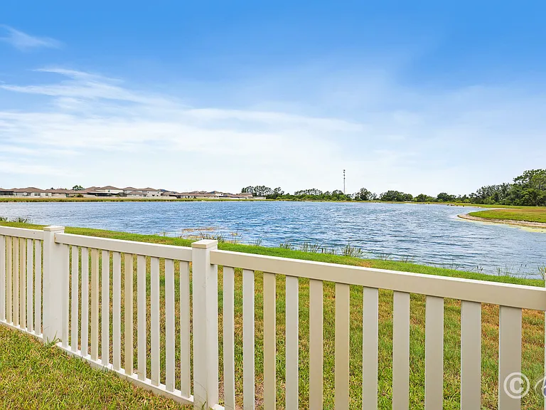 15430 Miller Creek Dr — Photo 25