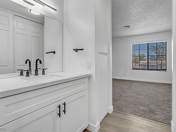 3rd image of 4707 Nara Vista Way Unit 204
