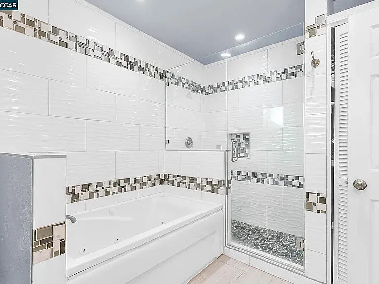 1331 Pear Dr — Photo 30