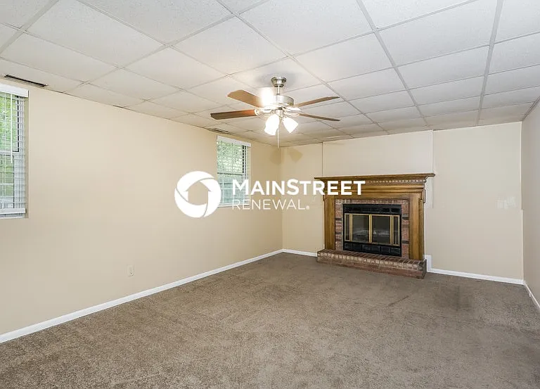 5866 Parterra Dr — Photo 14