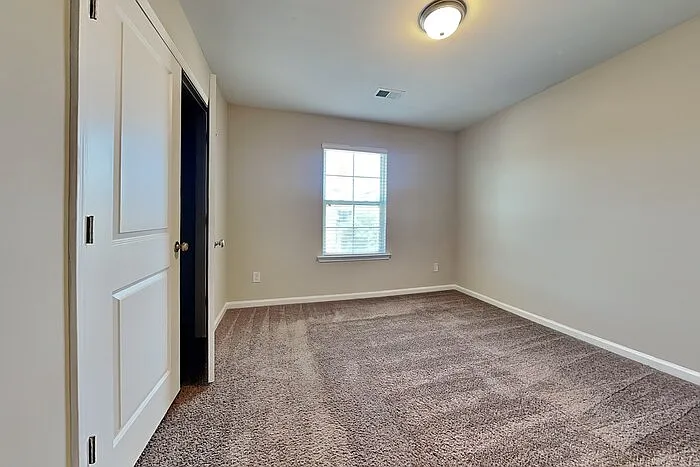 320 Beacons Field Rd — Photo 14