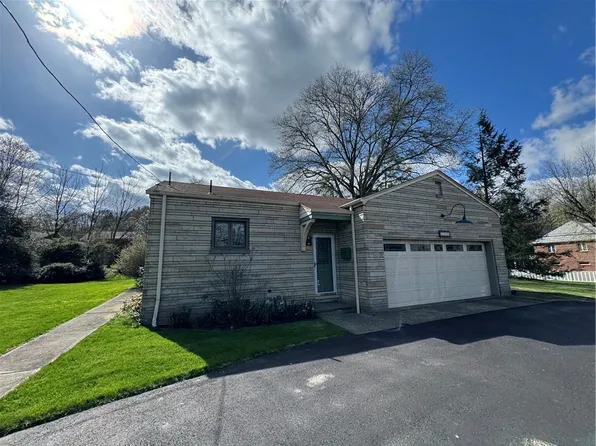 2200 Fawcett Ave, White Oak, PA 15131