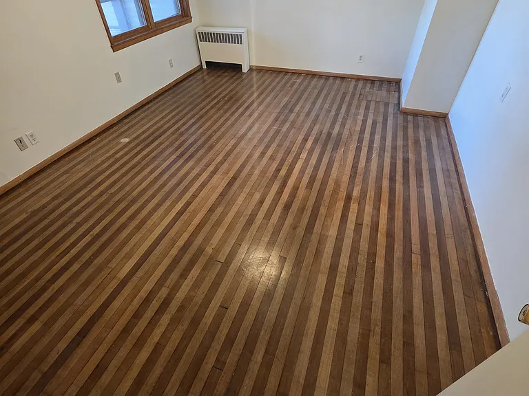 2612 Erie Ave #2 — Photo 13