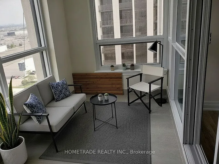 9085 Jane St #1404 — Photo 10