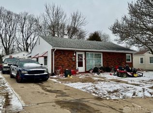 2040 N Hadley Rd, Springfield, OH 45505