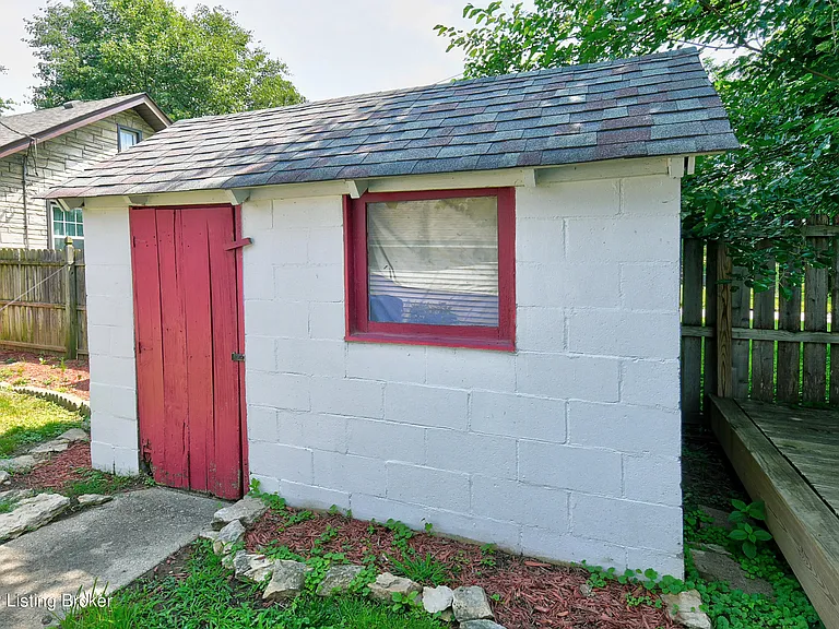 618 Maylawn Ave — Photo 12