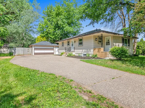 7990 E River Rd NE, Fridley, MN 55432