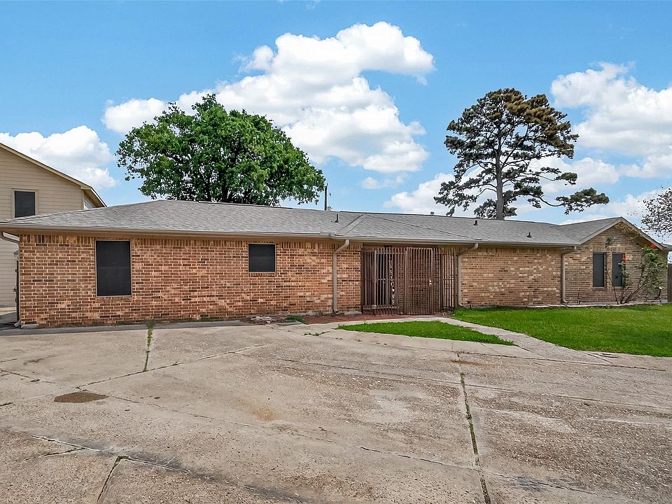 1st image of 14731 Conover Ct