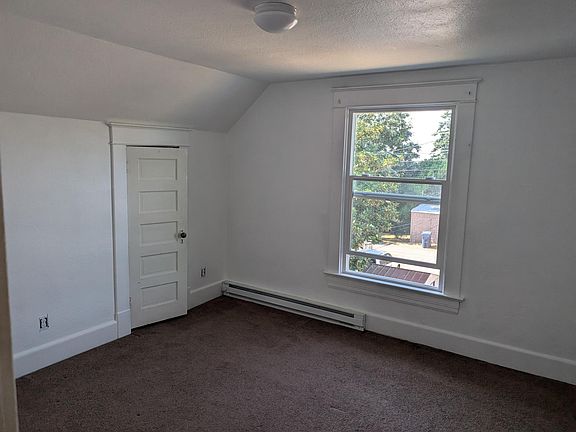 5th image of 605 E 34th St