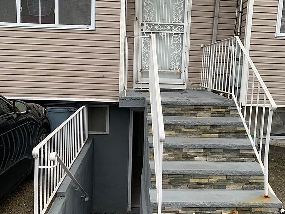 3rd image of 28 Nunzie Ct #Basement