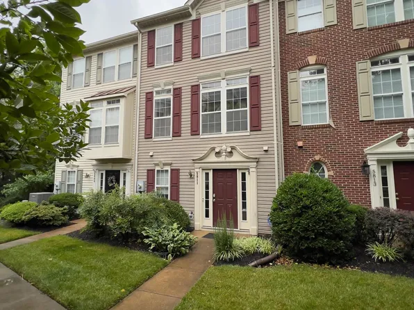 5811 Pearson Ln, Alexandria, VA 22304