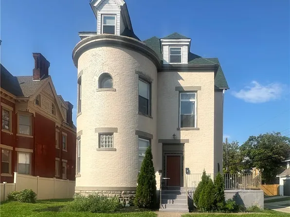 5549 Hays St, Pittsburgh, PA 15206