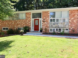 5004 Wheatstone Dr, Fairfax, VA 22032