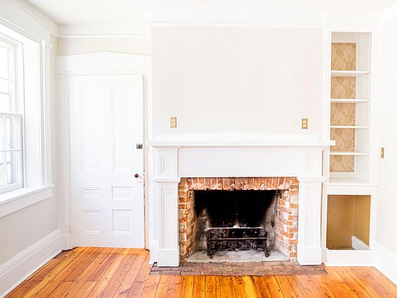 4th image of 450 Fillmore St