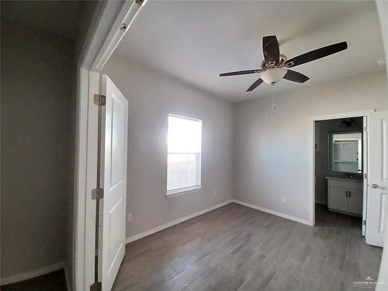 1630 Playa Dr #3 — Photo 8