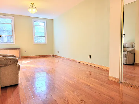 Rented by Virtual Real Estate | media 30