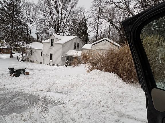 5th image of 348 E Loveland Ave