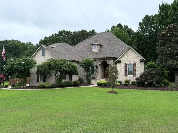 46 Thomas Grove Rd, Milan, TN 38358