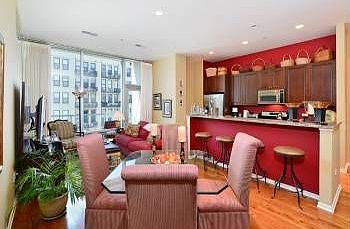 2nd image of 500 W Superior St Unit 601