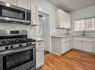 Large 2 bedroom unit, Los Angeles, CA 90019
