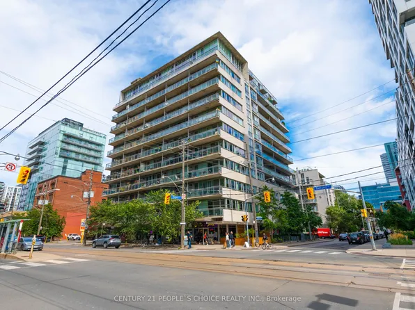 38 Niagara St #607, Toronto, ON M5V 3X1