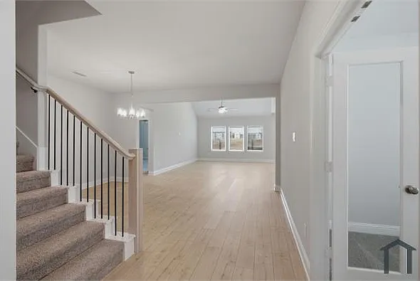 1224 Redcoat Dr — Photo 8