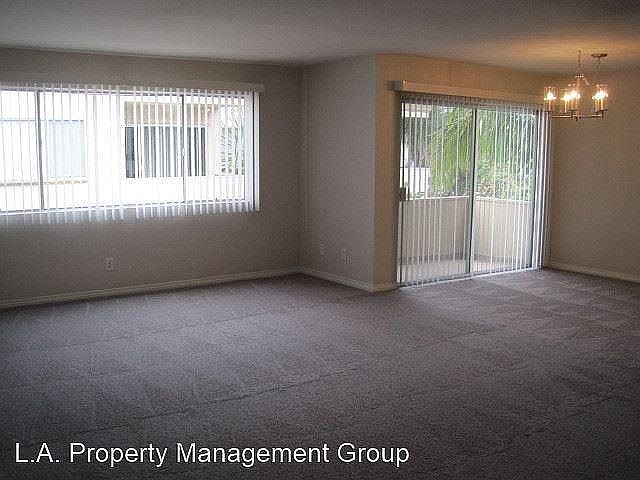 2nd image of 4647 Vista Del Monte Ave #703