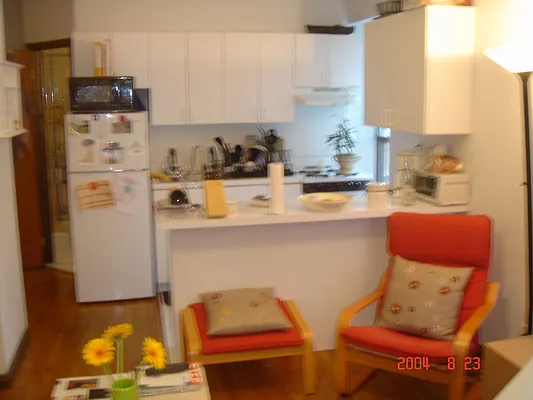 Rented by Chartwell Manhattan Realty | media 10