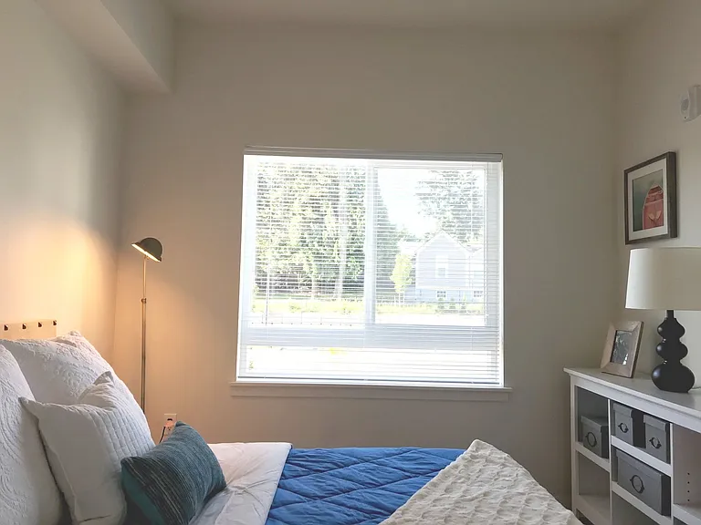 LARC at Burien (Senior Housing 55+) — Photo 7