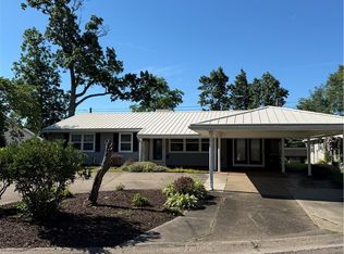 339 Guilford Ave, Woodsfield, OH 43793