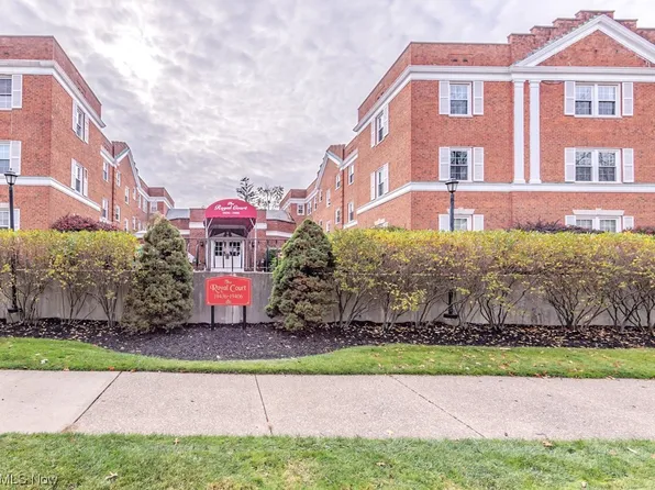 19406 Van Aken Blvd APT 203, Shaker Heights, OH 44122