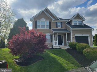 7 Rockingham Dr, Keedysville, MD 21756