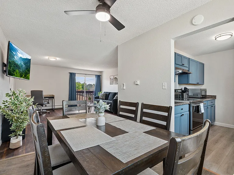 4310 Loomis Ave #4 — Photo 10