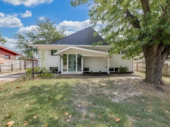 556 N Colby St, Valley Center, KS 67147