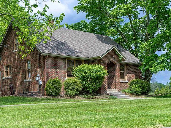 2nd image of 4689 E State Road 45