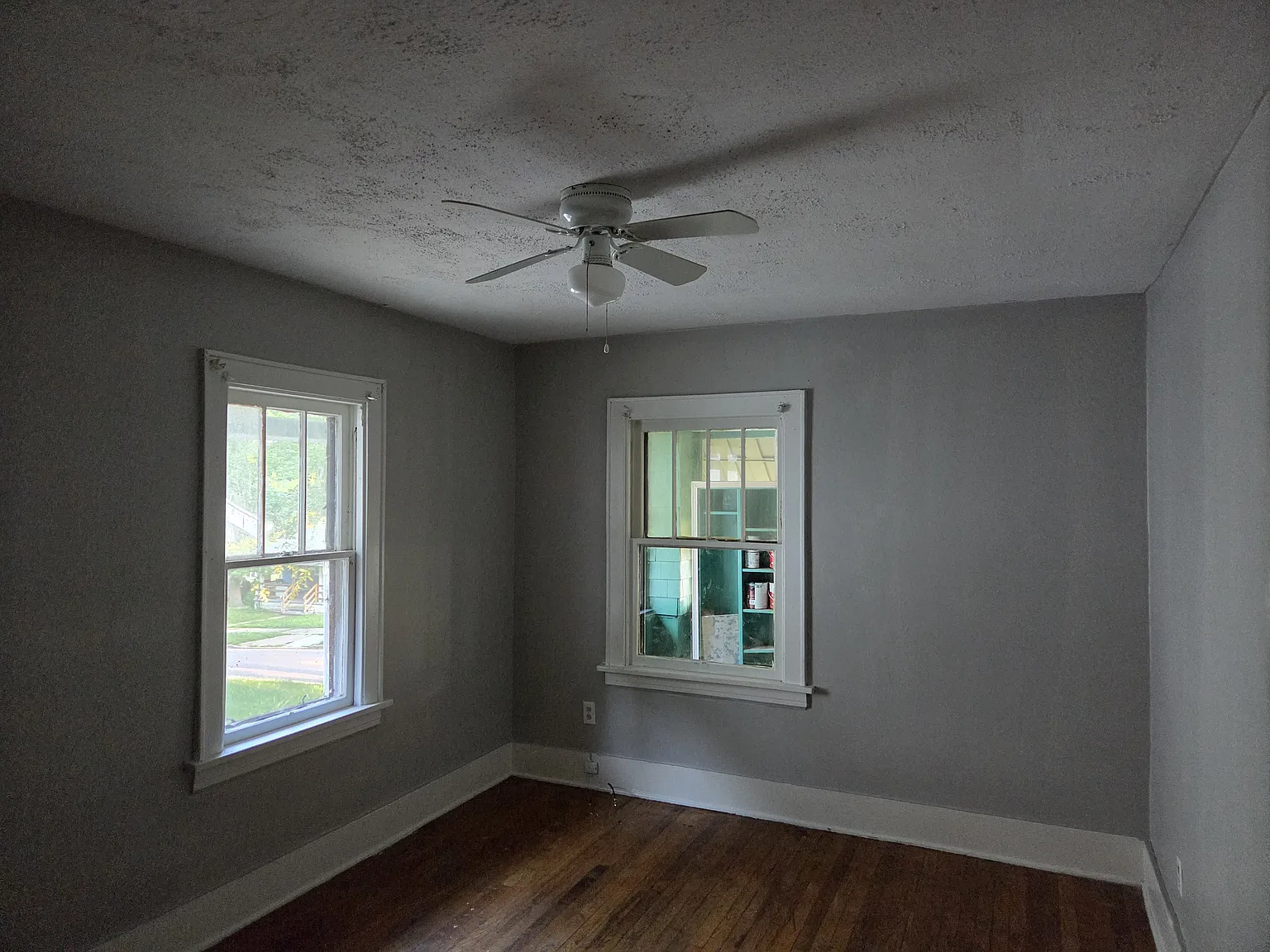 2 bed, 900 sqft, $950 — Photo 3