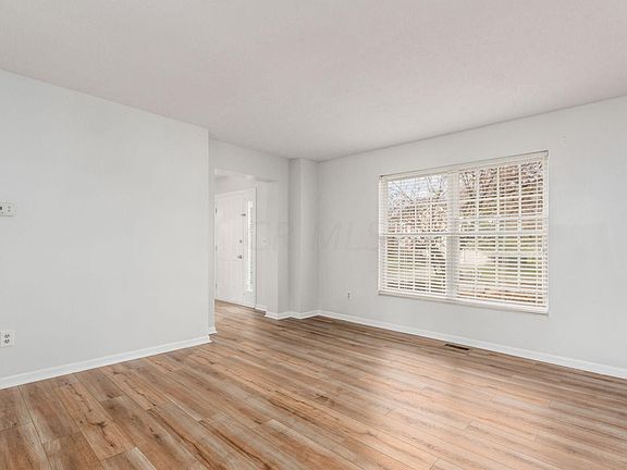 4th image of 5733 Clearfield Ln