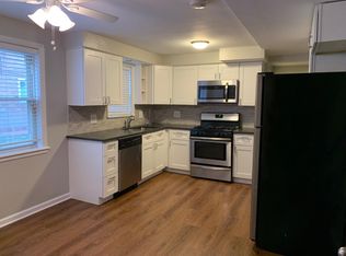 5742 W Lawrence Ave APT GN, Chicago, IL 60630