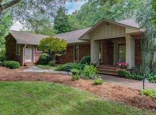 1500 Heathcliff Rd, High Point, NC 27262