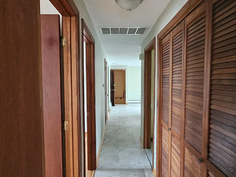 14 Cadwell Ct #2 — Photo 8