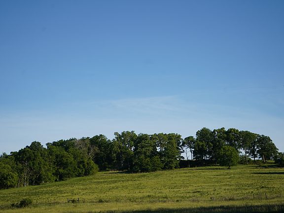4th image of 1480 Rogers Ln