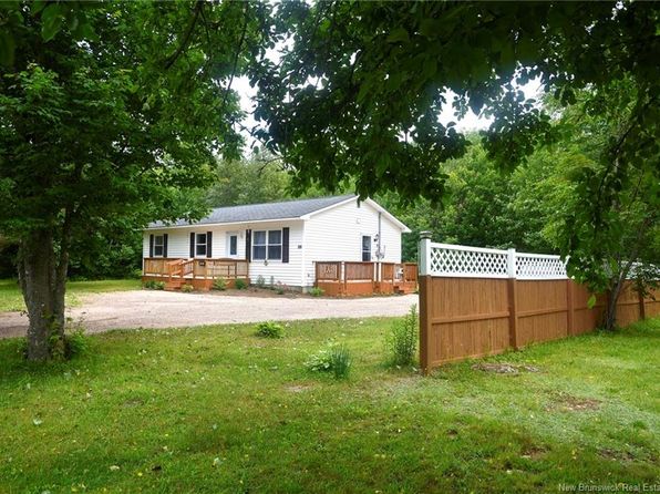 82 Old Harvey Rd, McAdam, NB E6J 1B8