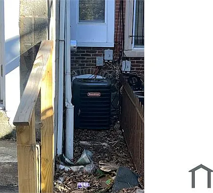 3 bed, 1200 sqft, $1,595 — Photo 3