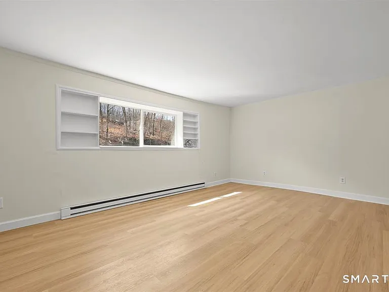 106 River Rd #1 — Photo 3