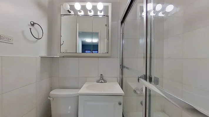 Rented by Compass | media 4