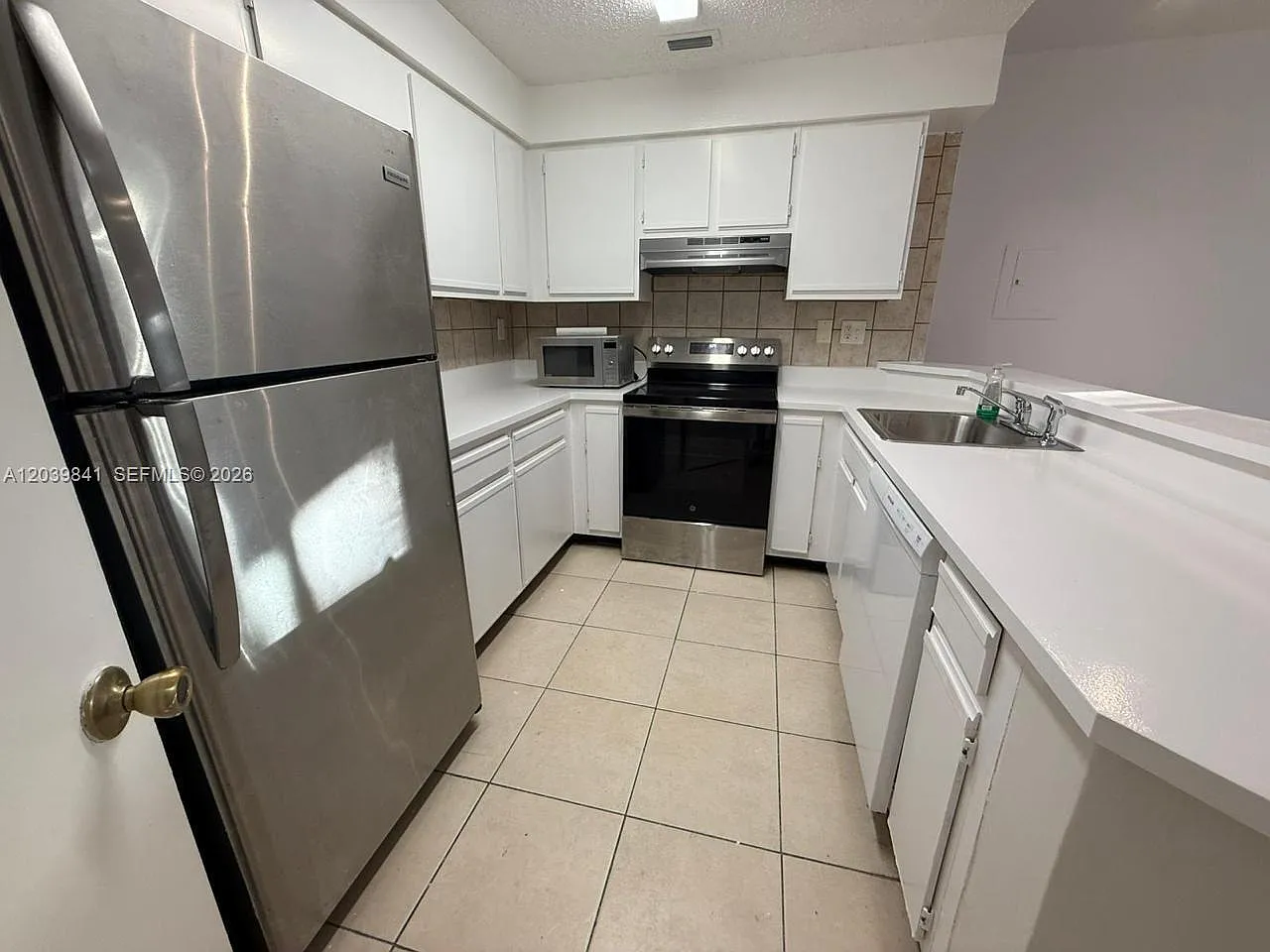 Marina Oaks Condo — Photo 4