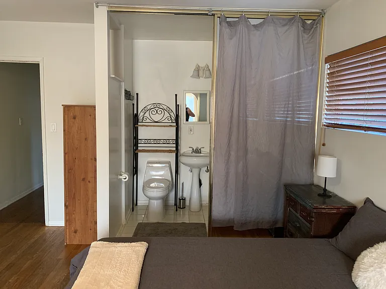 This unit can come furnished or unfurnished.