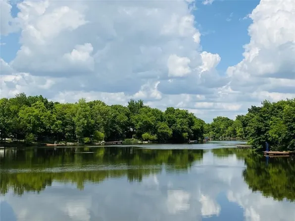 42 Ash Dr, Linn Valley, KS 66040