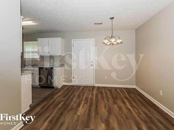 5th image of 11035 Shannon Cir